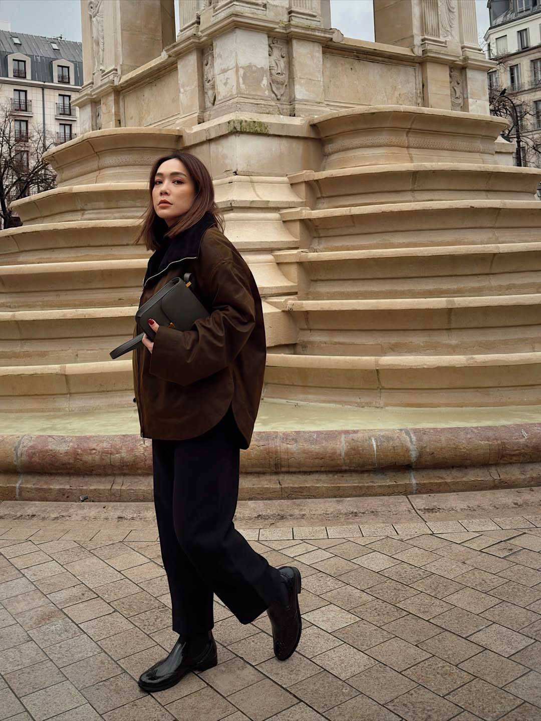 โมเม - นภัสสร บุรณศิริ