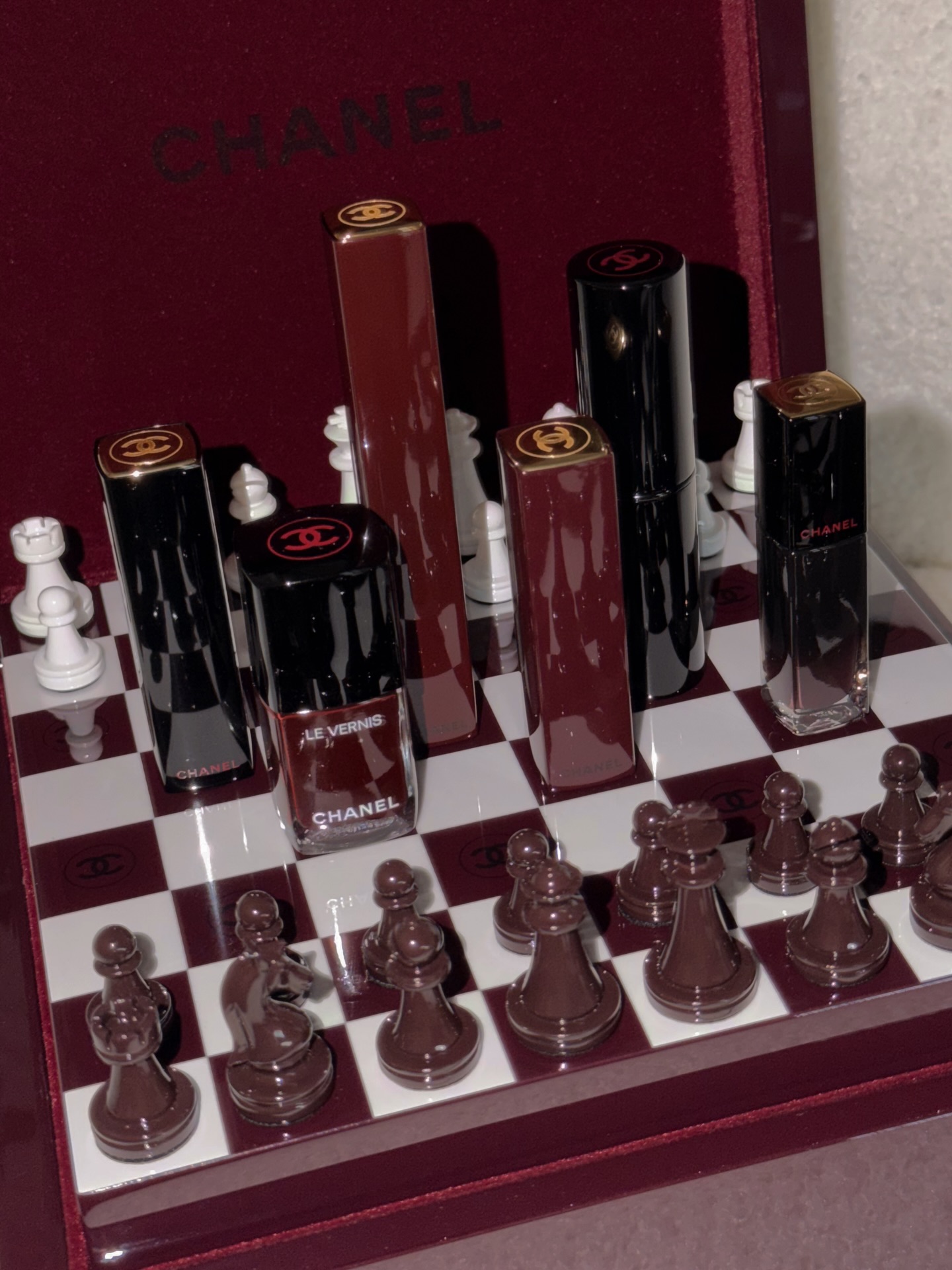 โมเม - นภัสสร บุรณศิริ