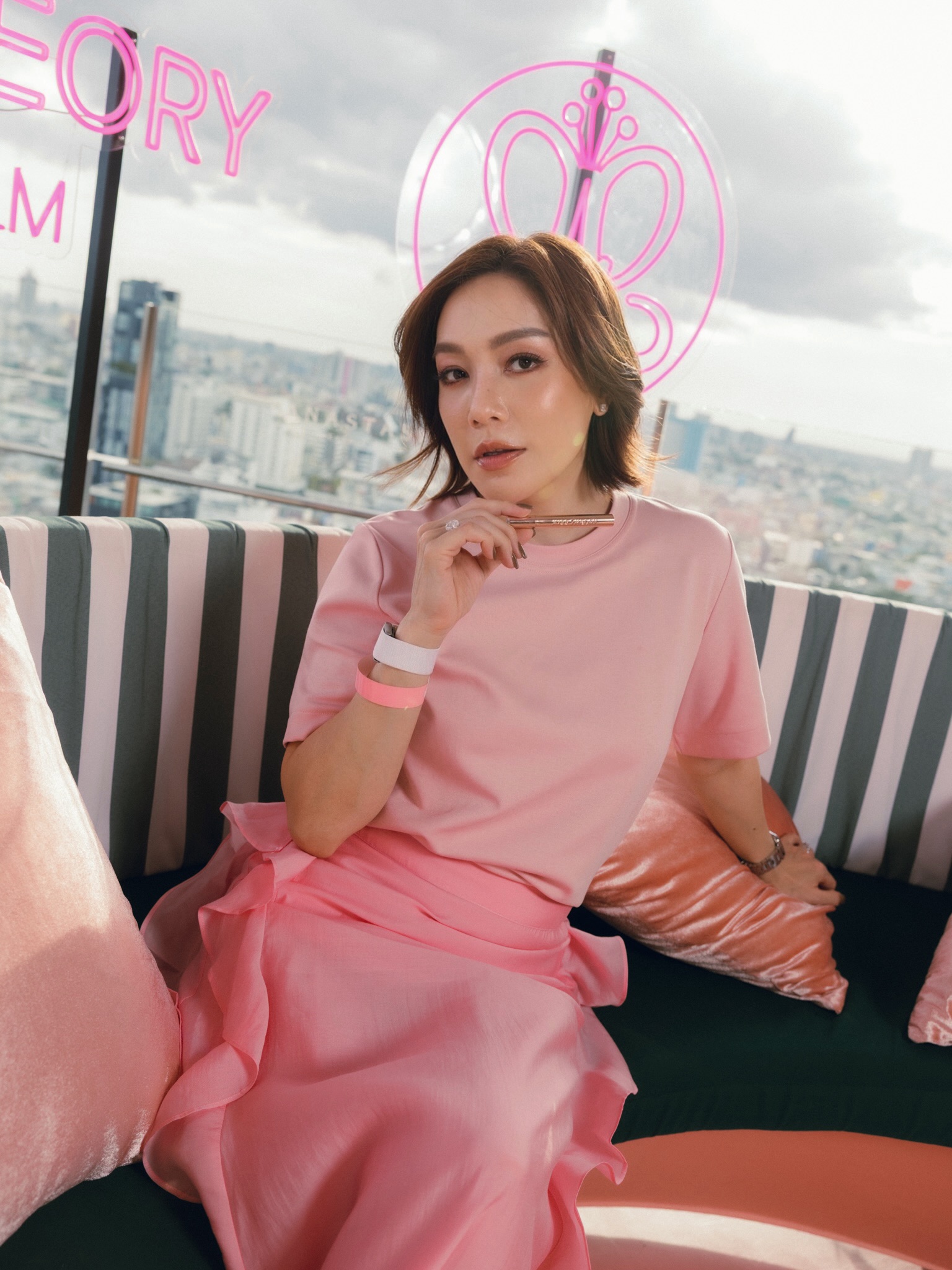 โมเม - นภัสสร บุรณศิริ