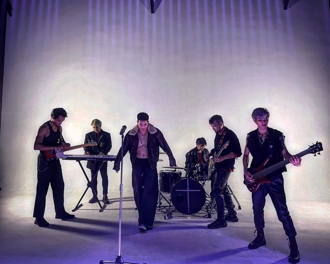 โตโน่ - ภาคิน คำวิลัยศักดิ์