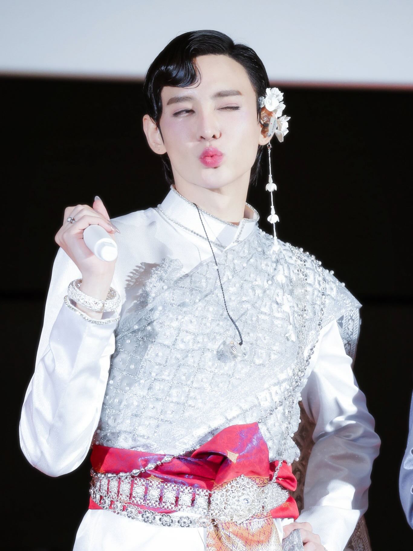 นัท - ศุภณัฐ เลาหะพานิช