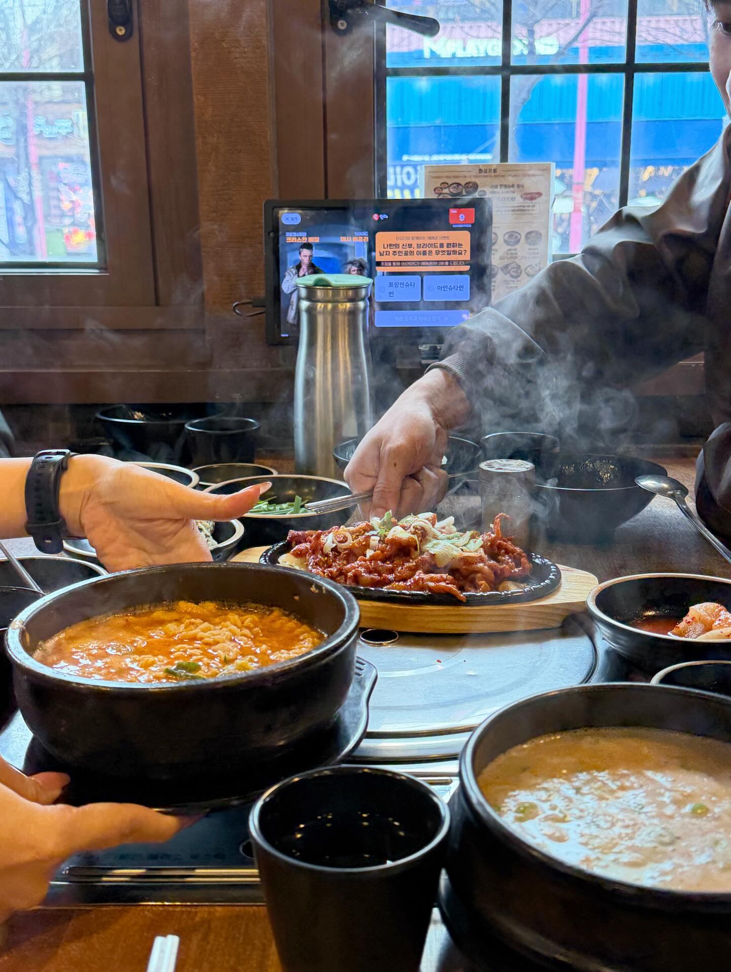 นัท - ศุภณัฐ เลาหะพานิช