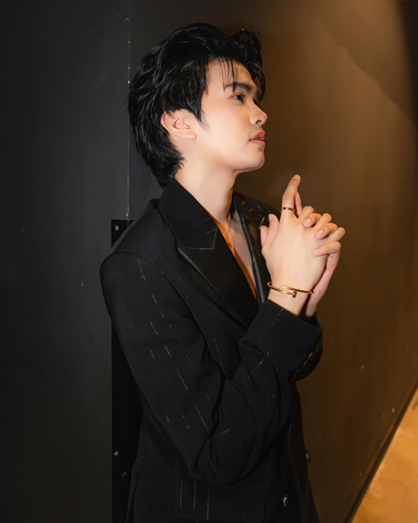 นนท์ - ธนนท์ จำเริญ