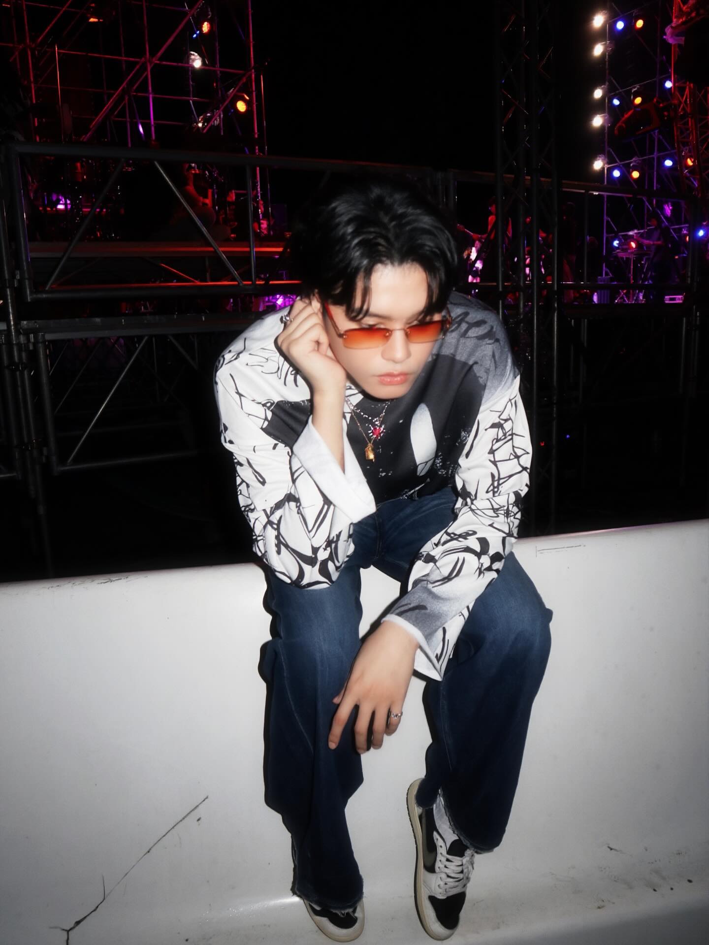 นนท์ - ธนนท์ จำเริญ