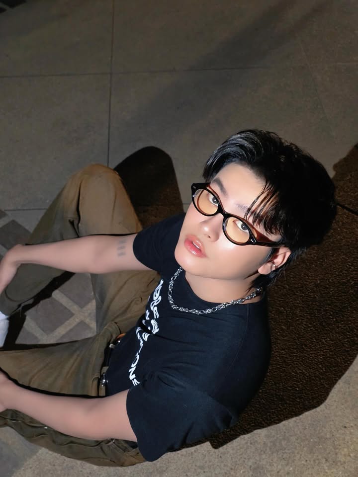 นนท์ - ธนนท์ จำเริญ