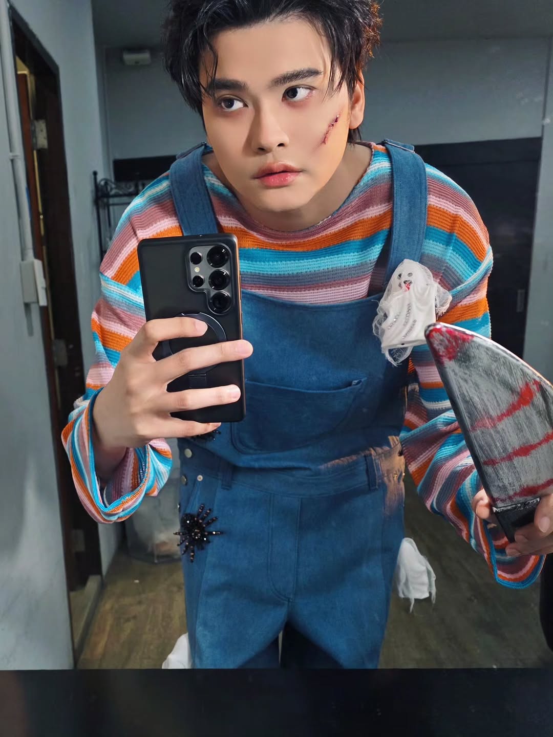 นนท์ - ธนนท์ จำเริญ