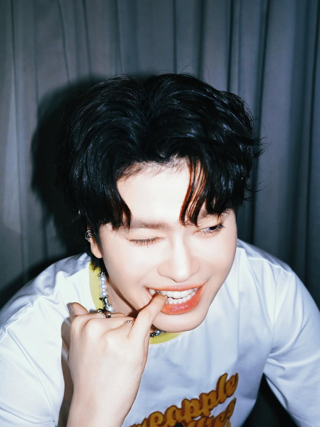 นนท์ - ธนนท์ จำเริญ