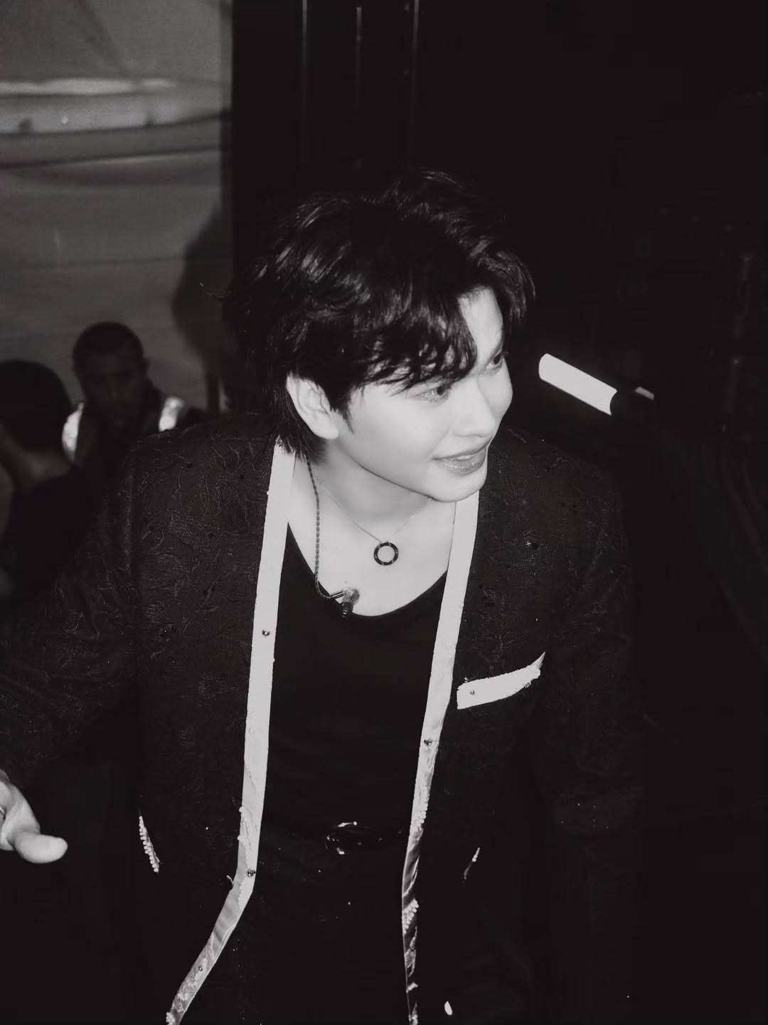 นนท์ - ธนนท์ จำเริญ