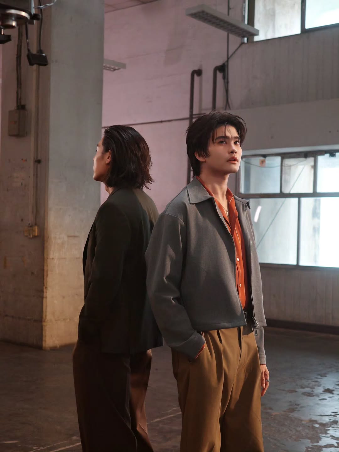 นนท์ - ธนนท์ จำเริญ