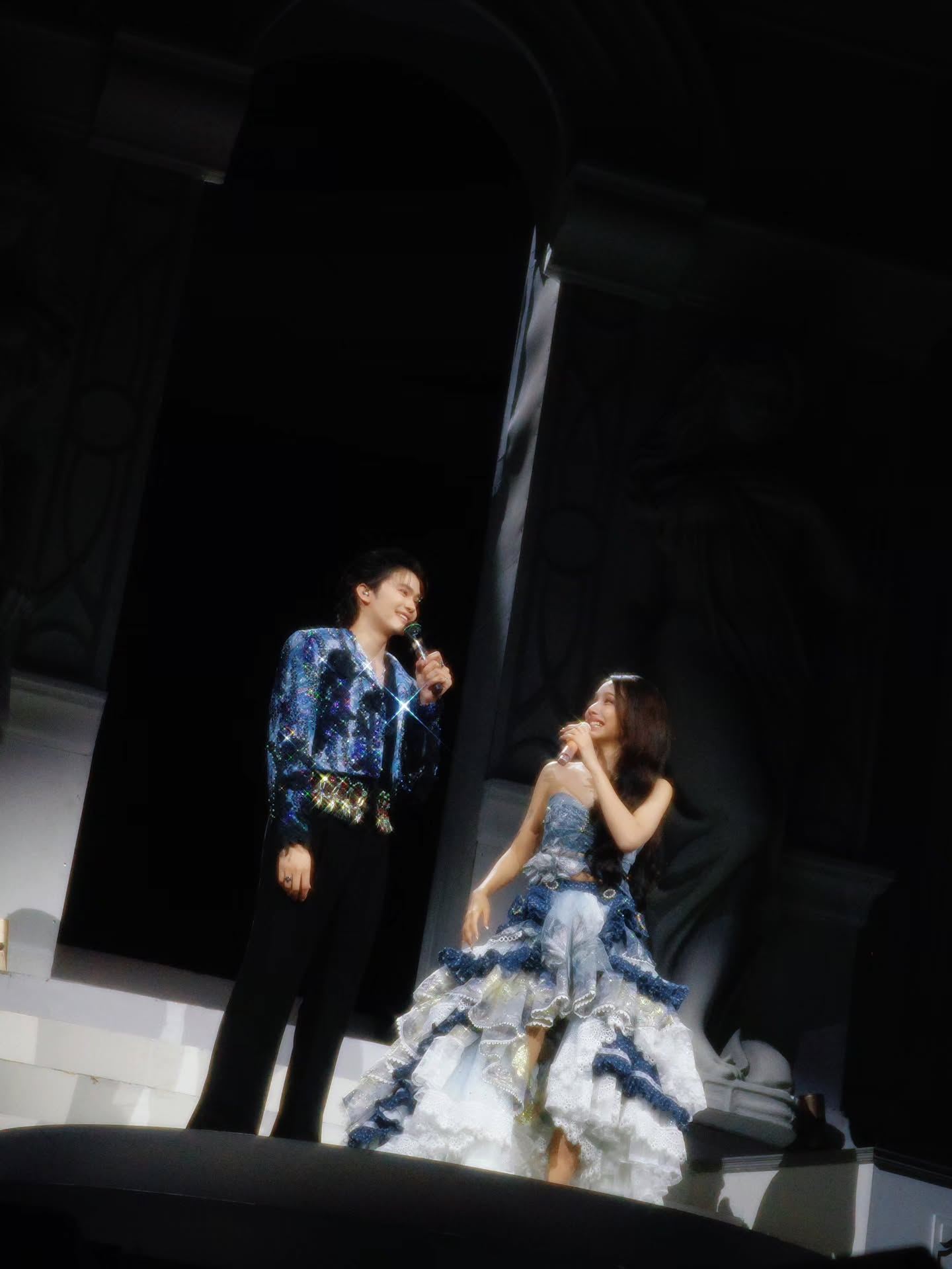 นนท์ - ธนนท์ จำเริญ