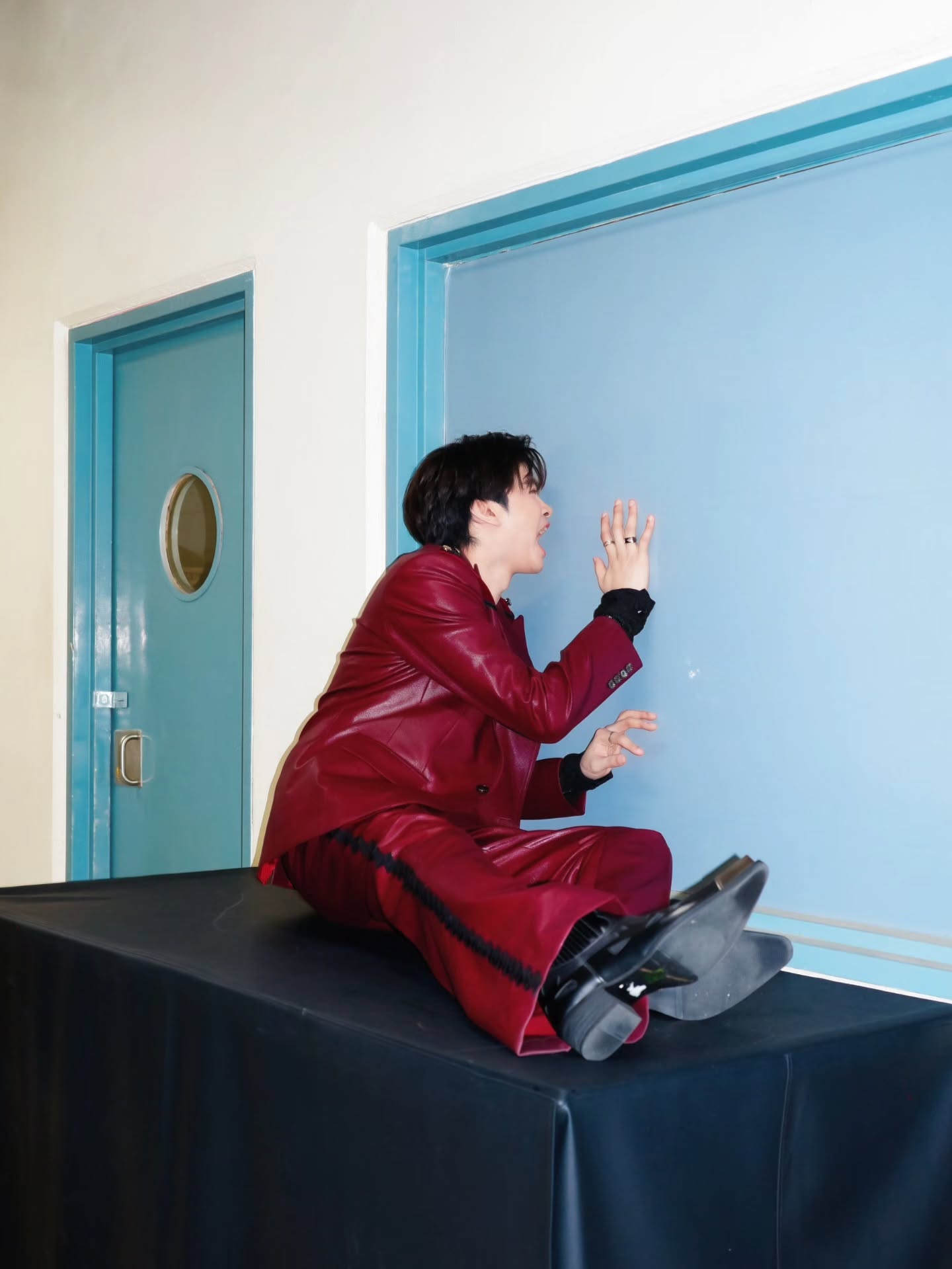 นนท์ - ธนนท์ จำเริญ