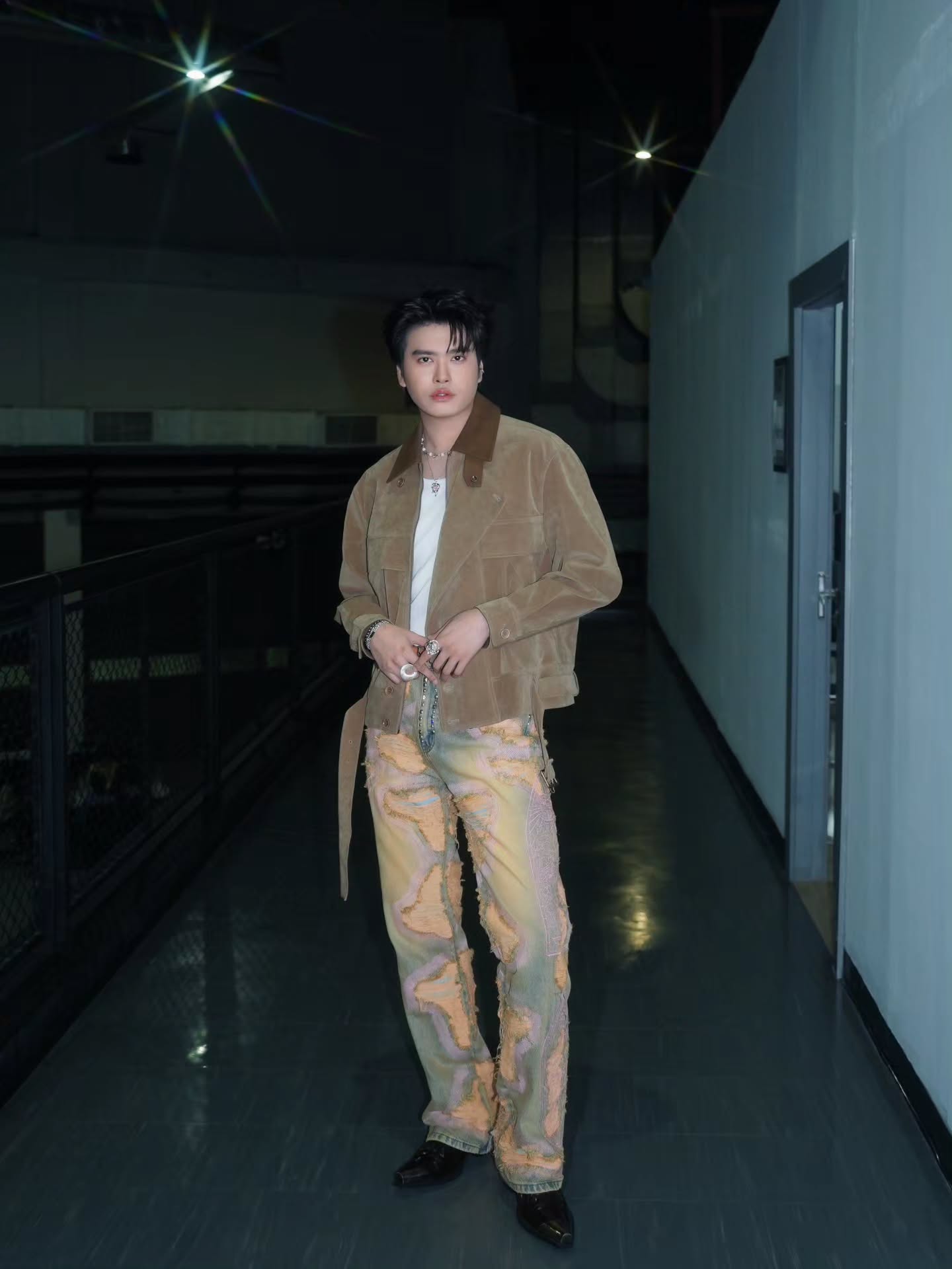 นนท์ - ธนนท์ จำเริญ