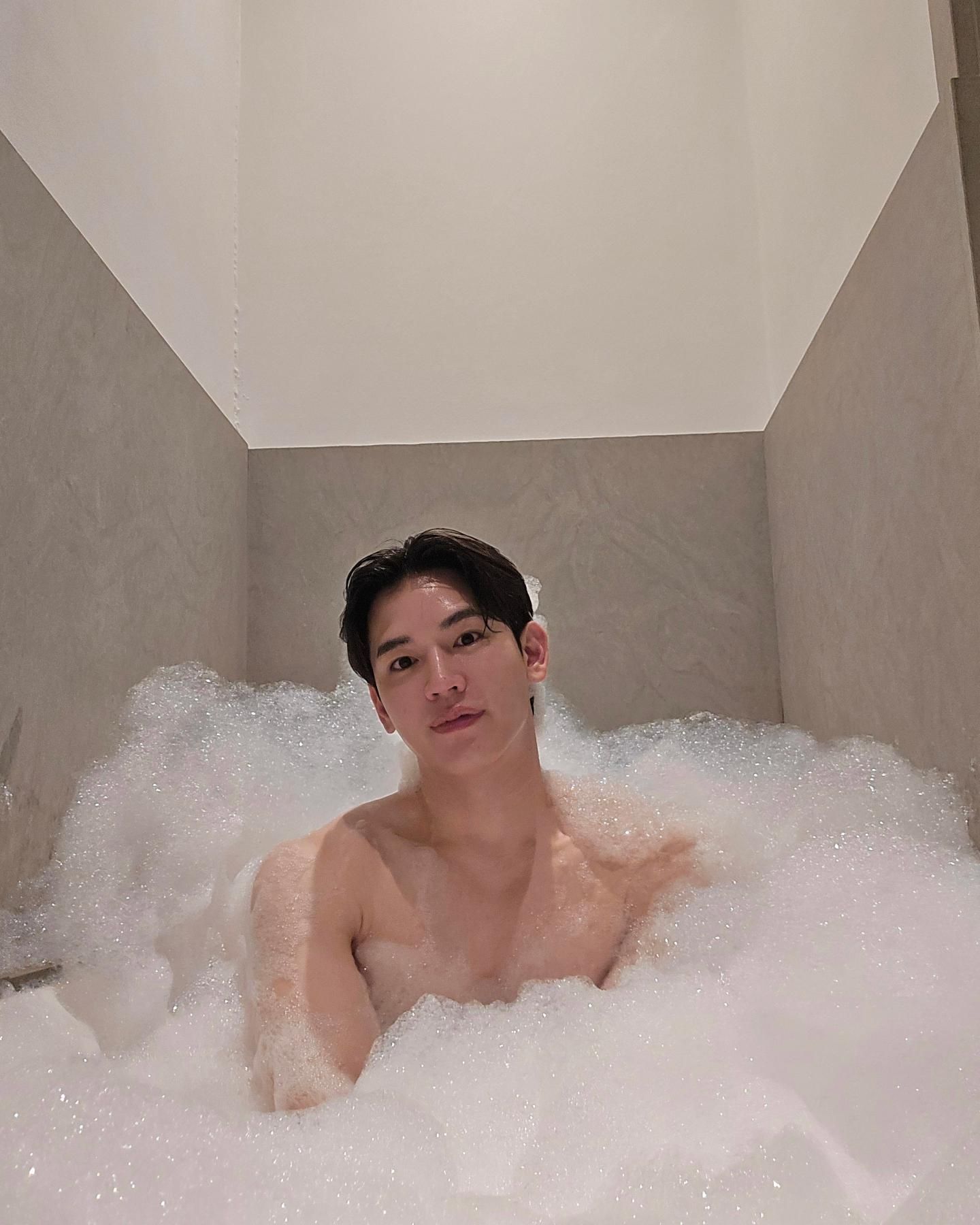 นิว - ฐิติภูมิ เตชะอภัยคุณ