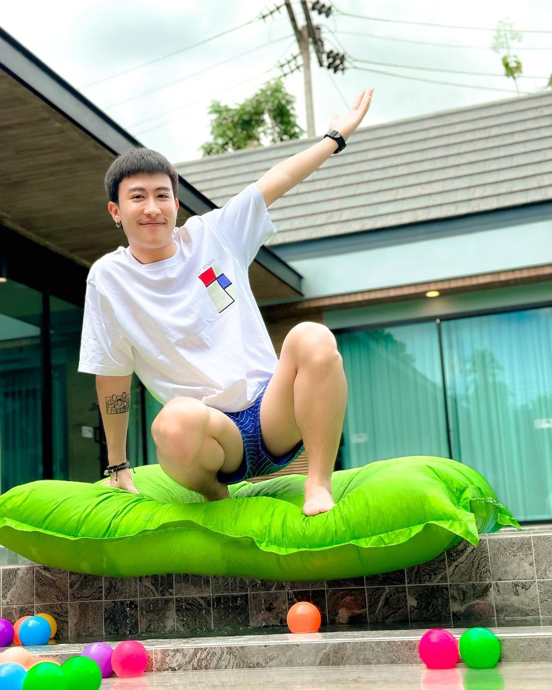 นุ๊ก - ธนดล ศิริแวว
