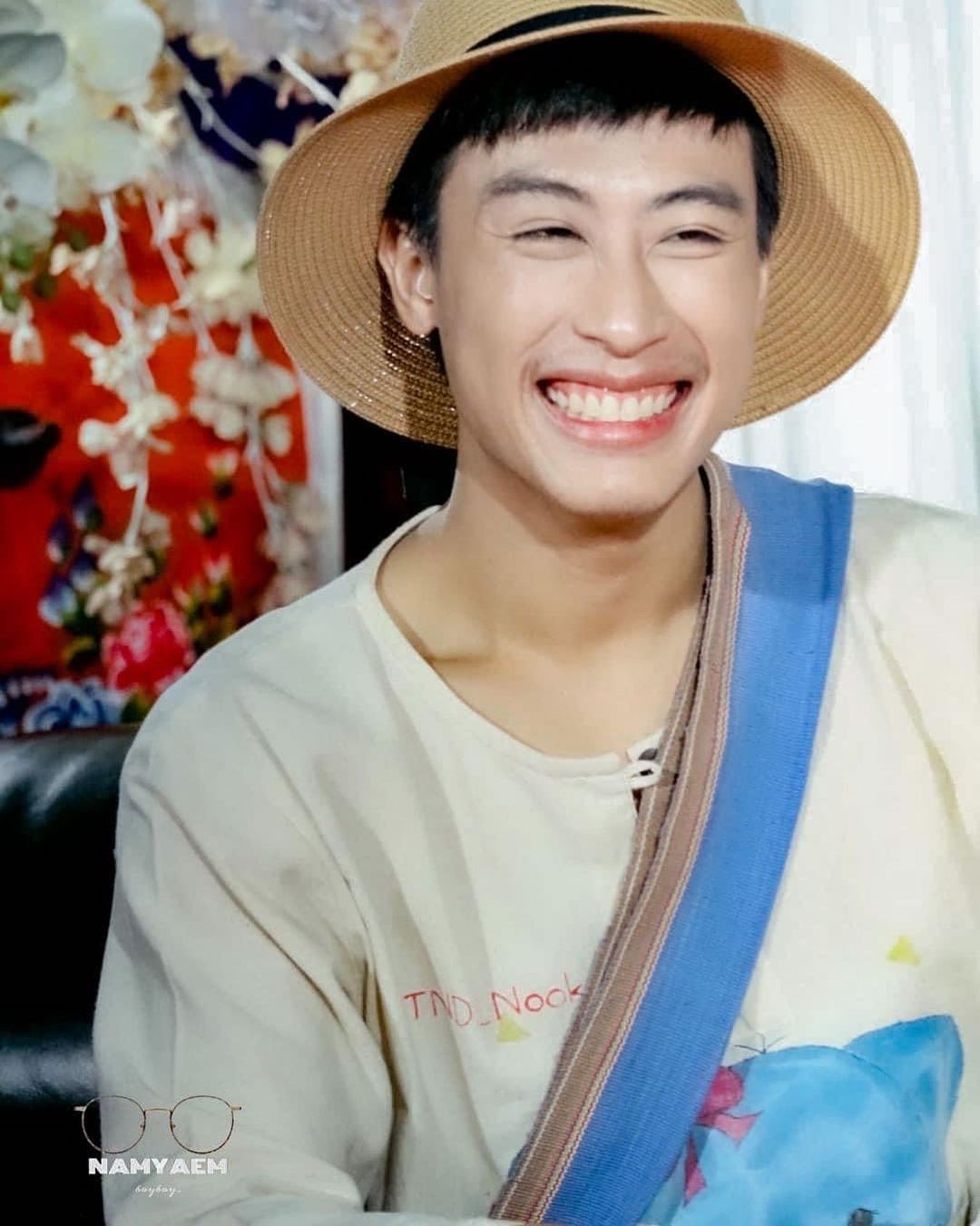 นุ๊ก - ธนดล ศิริแวว