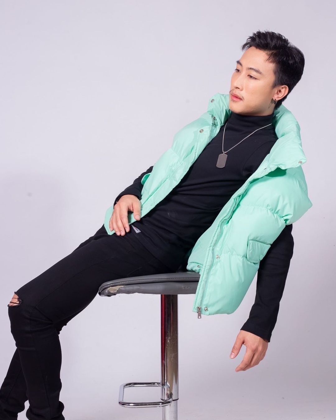 นุ๊ก - ธนดล ศิริแวว
