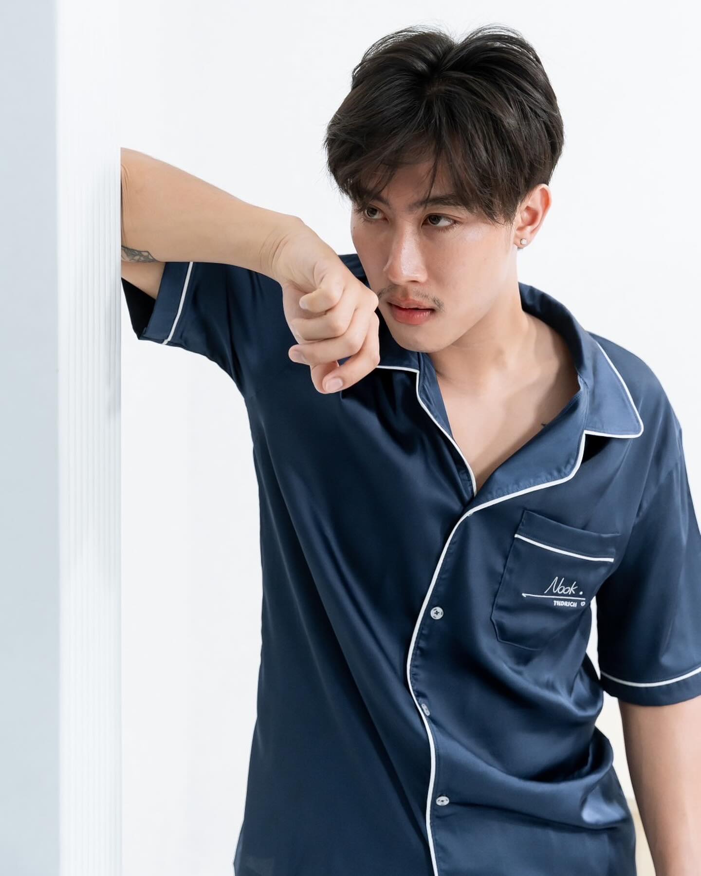 นุ๊ก - ธนดล ศิริแวว