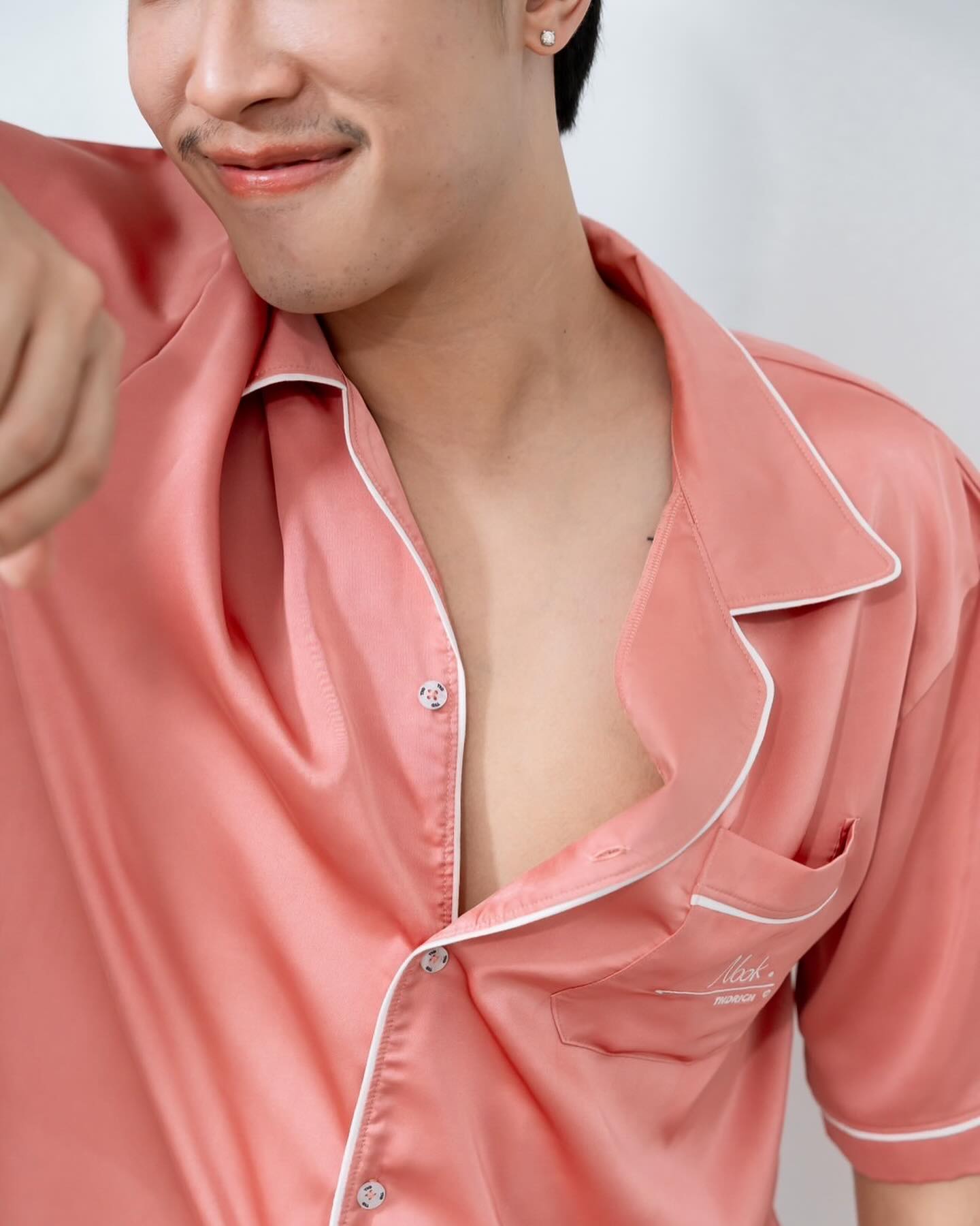 นุ๊ก - ธนดล ศิริแวว