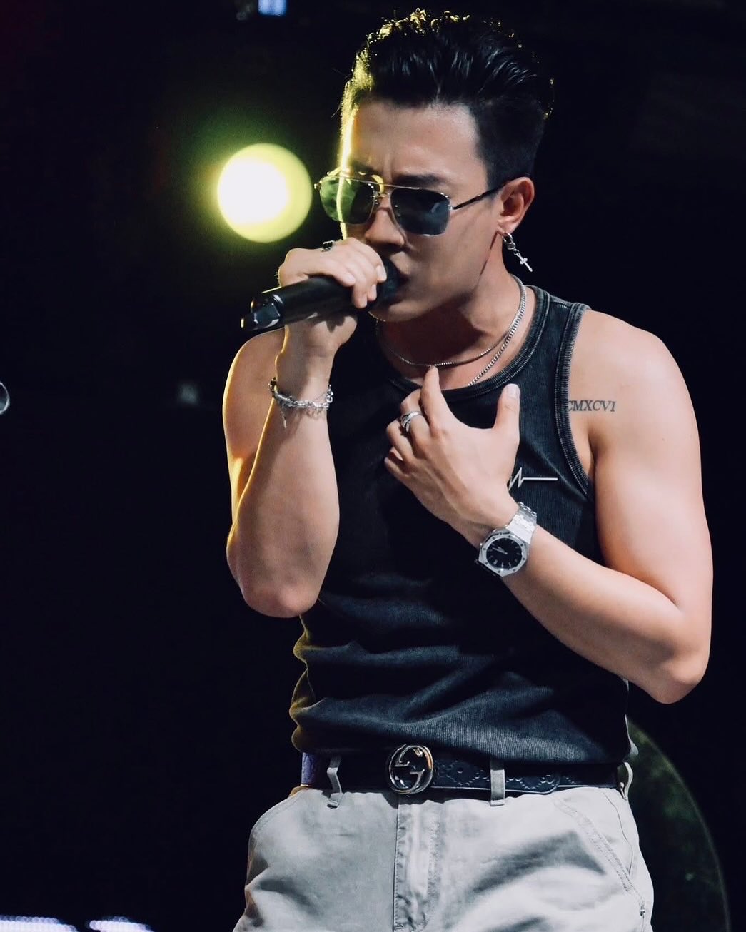 นุ๊ก - ธนดล ศิริแวว