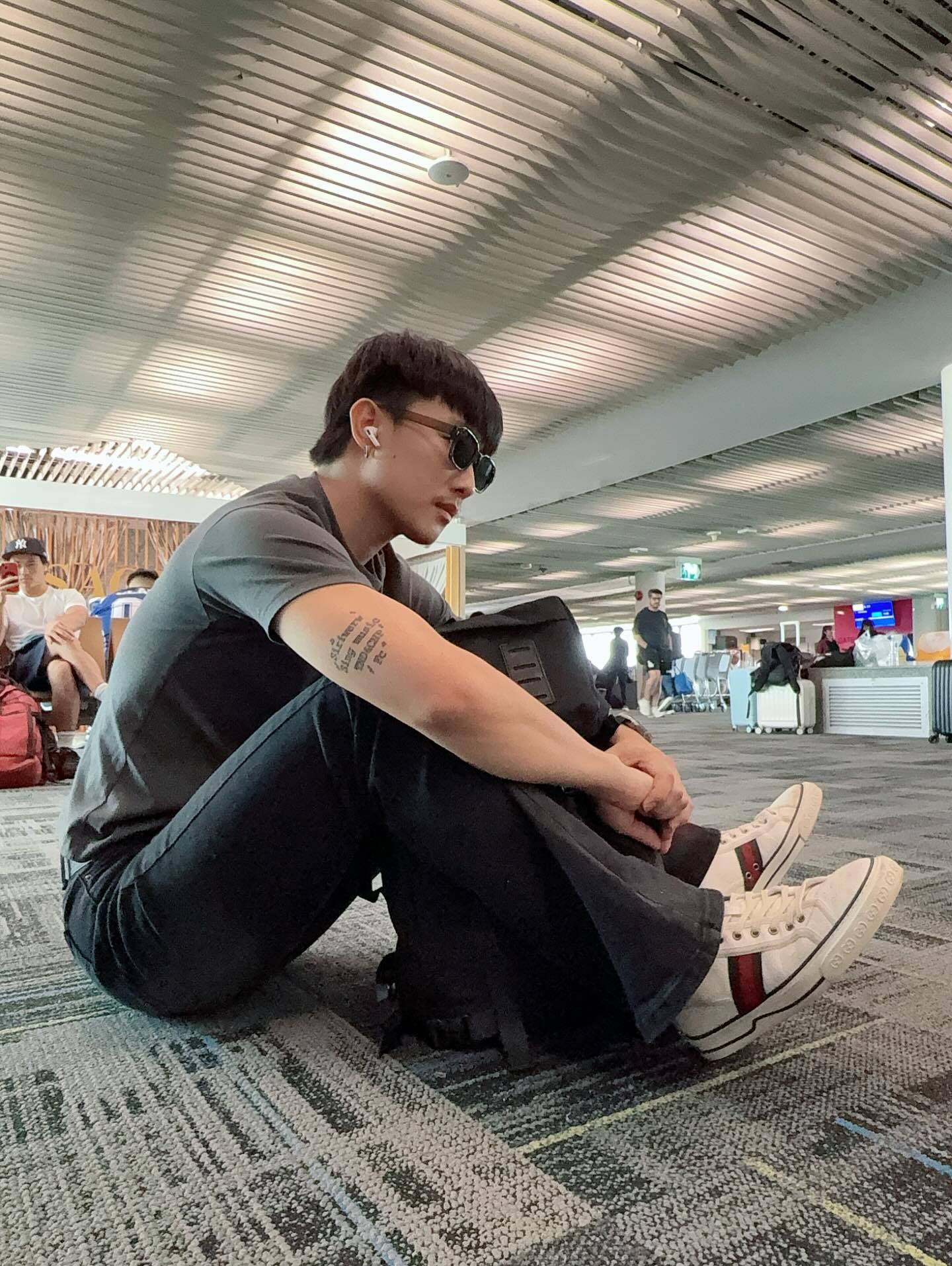 นุ๊ก - ธนดล ศิริแวว