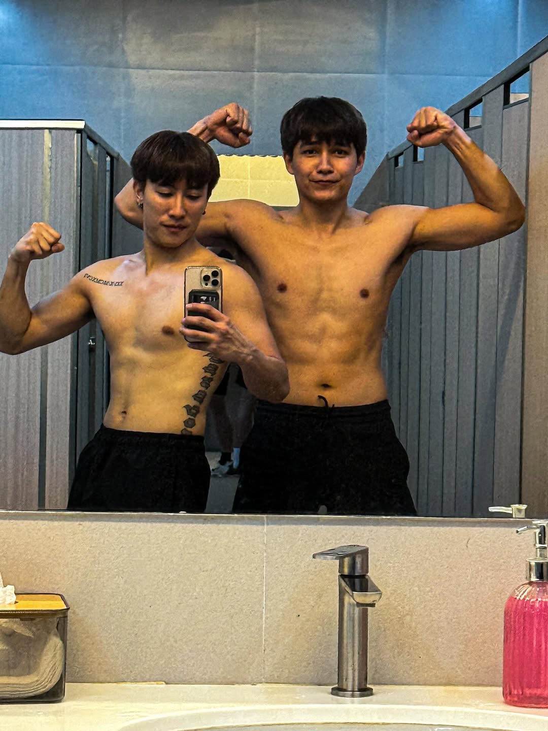 นุ๊ก - ธนดล ศิริแวว