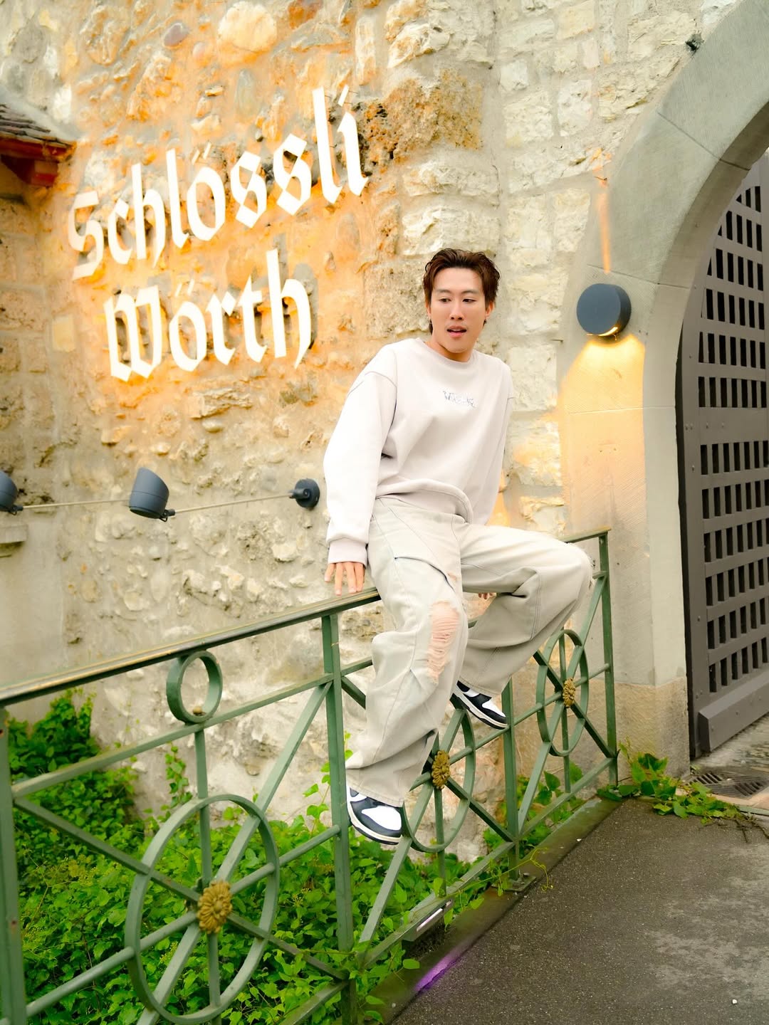 นุ๊ก - ธนดล ศิริแวว