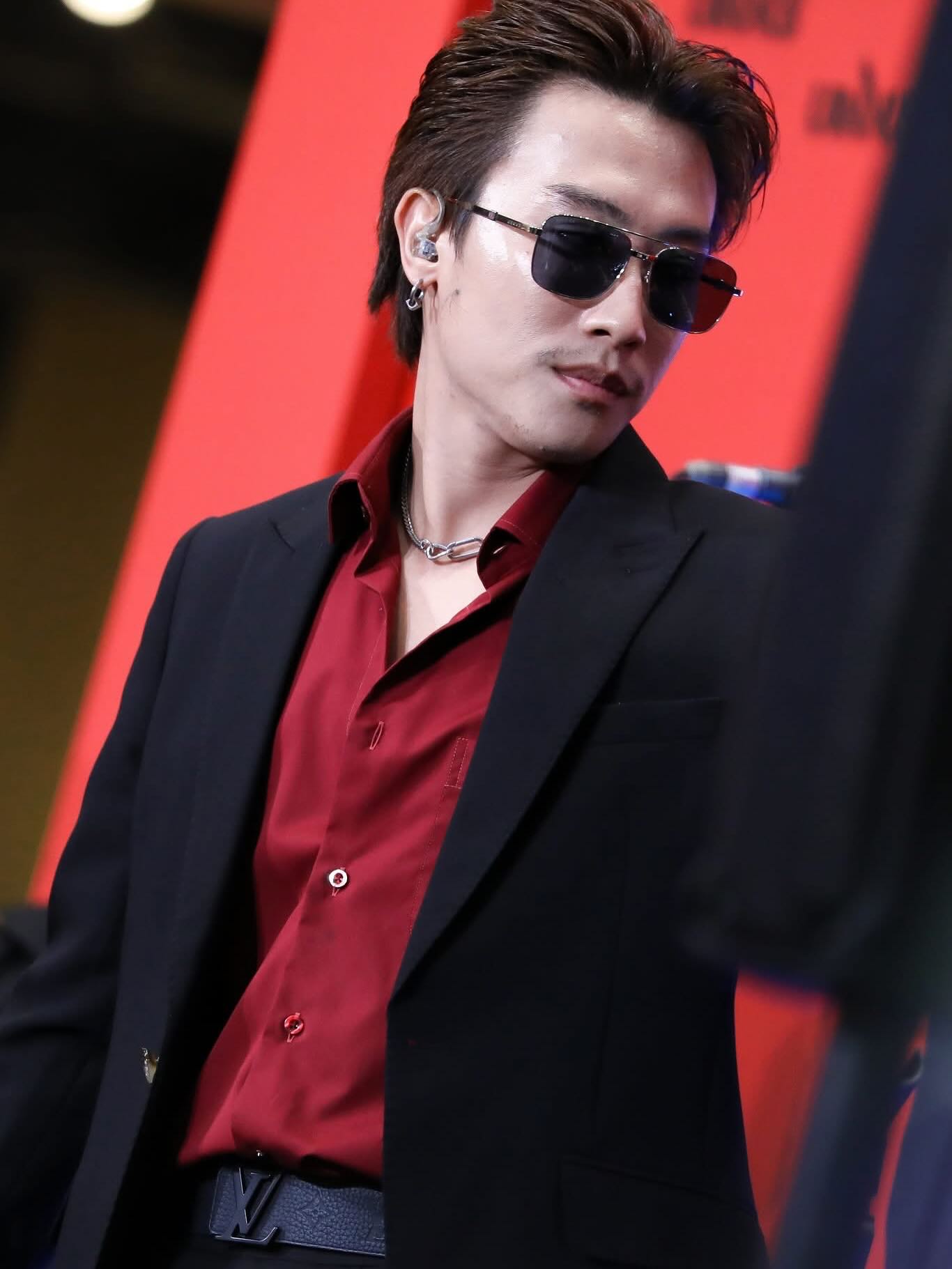 นุ๊ก - ธนดล ศิริแวว