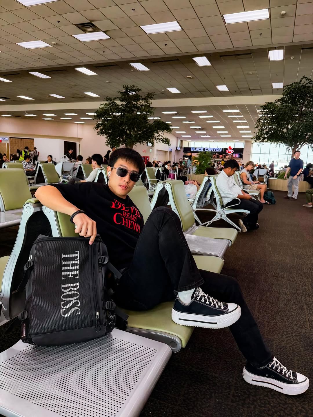 นุ๊ก - ธนดล ศิริแวว