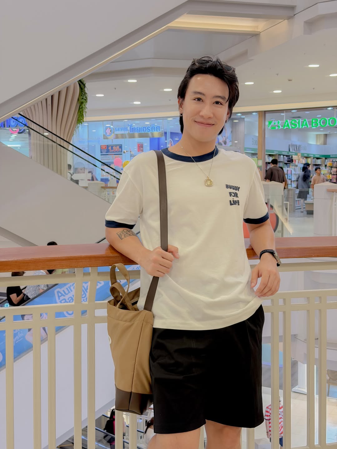 นุ๊ก - ธนดล ศิริแวว