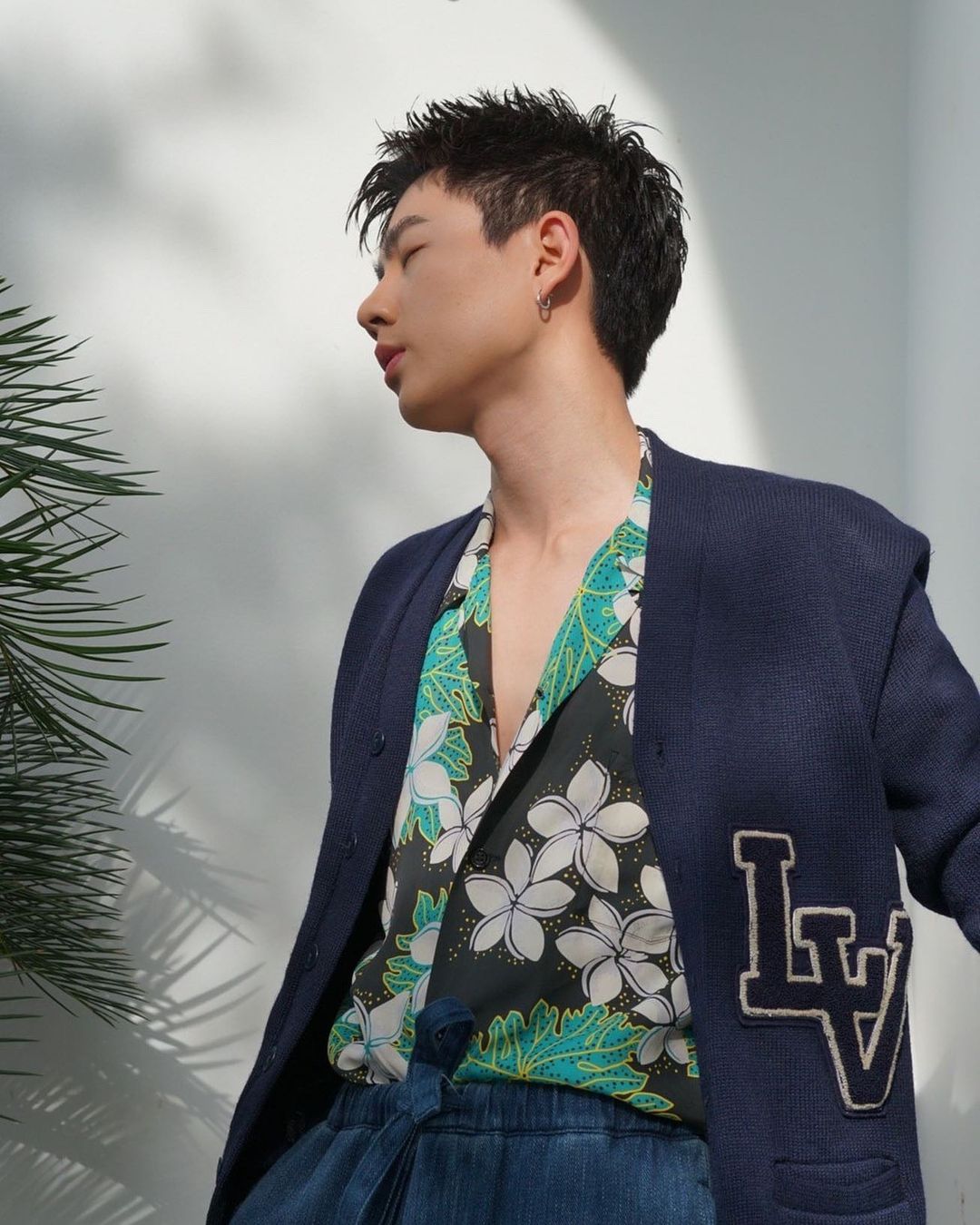 ออฟ - จุมพล อดุลกิตติพร