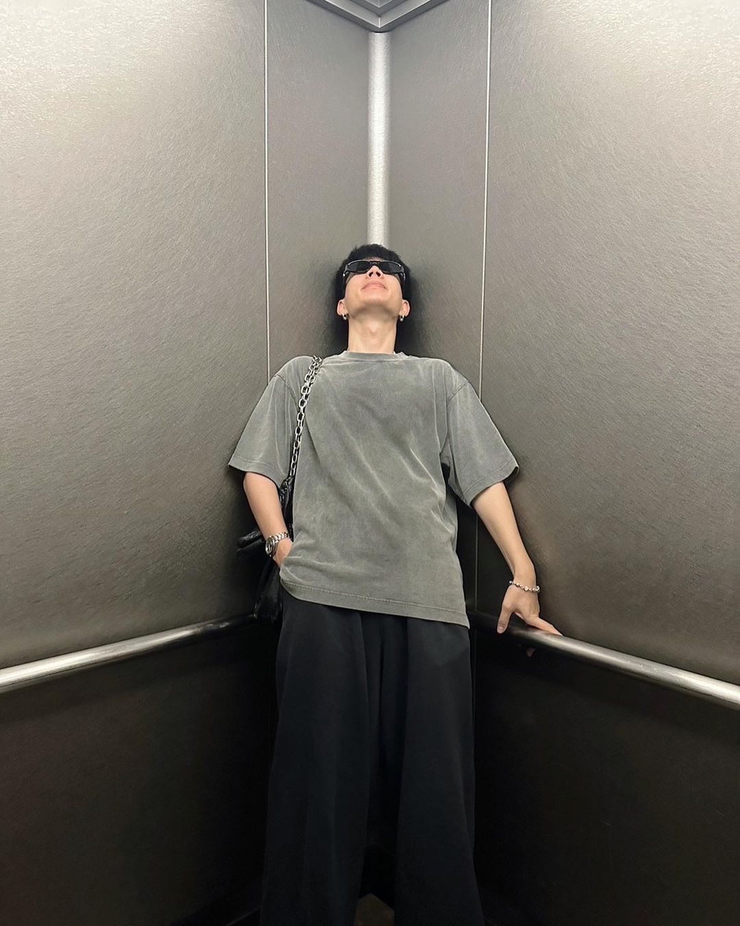 ออฟ - จุมพล อดุลกิตติพร