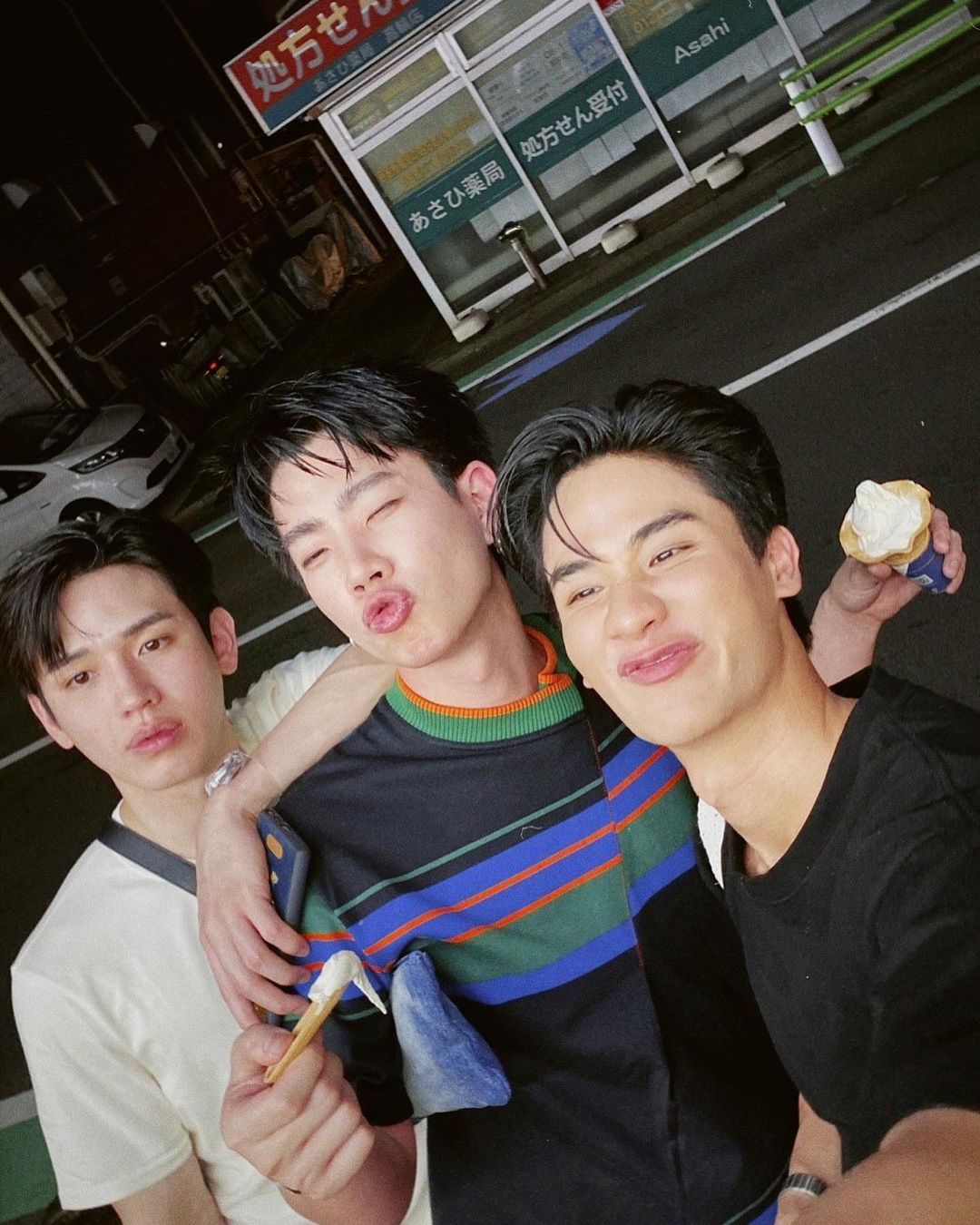 ออฟ - จุมพล อดุลกิตติพร