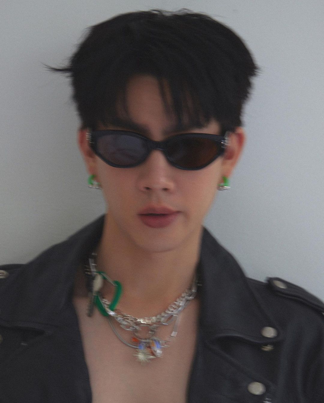 ออฟ - จุมพล อดุลกิตติพร