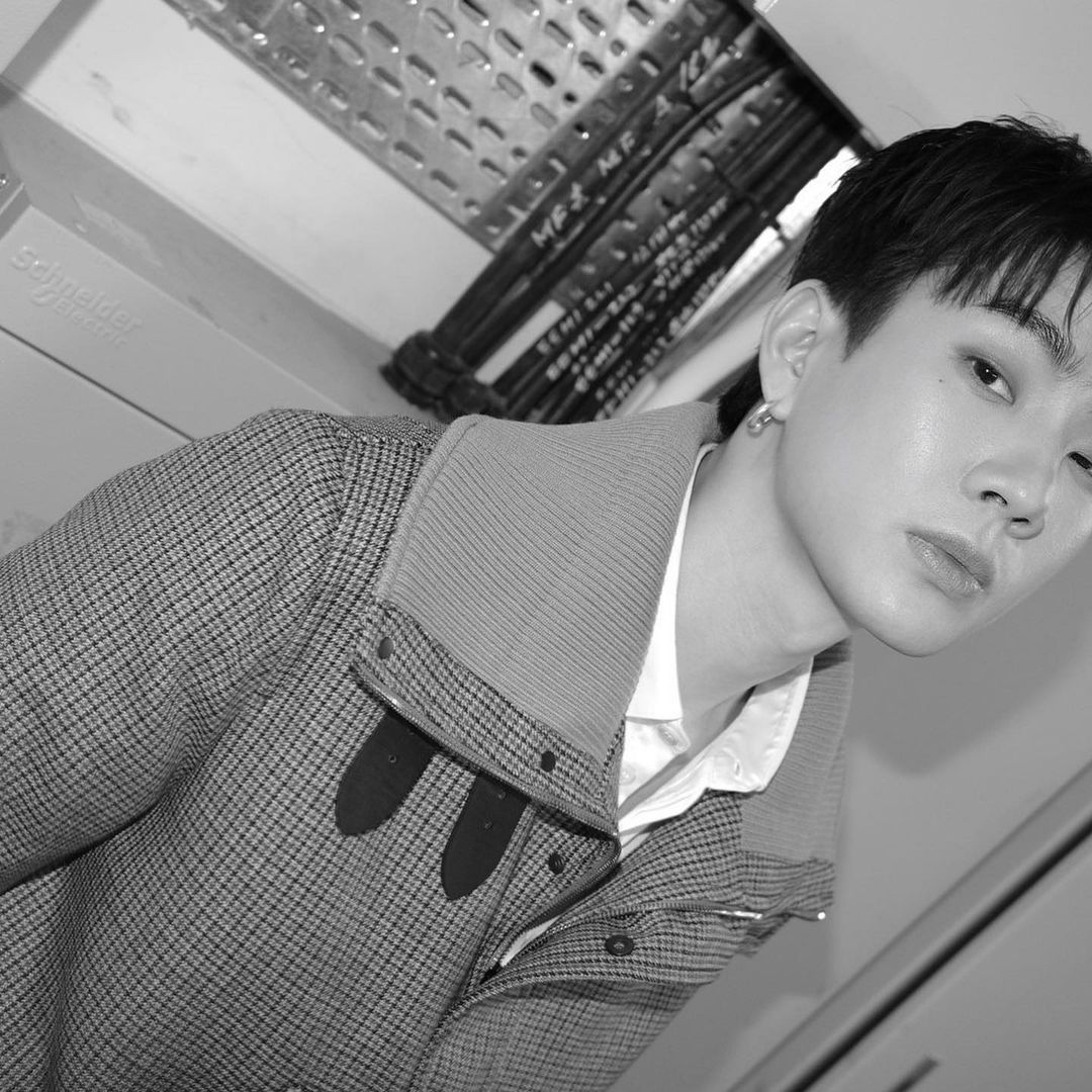 ออฟ - จุมพล อดุลกิตติพร