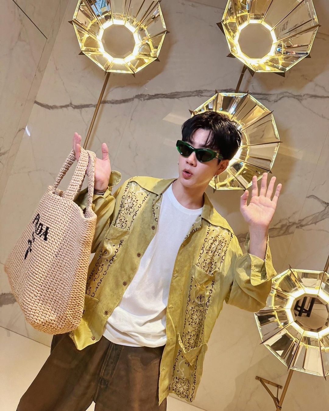 ออฟ - จุมพล อดุลกิตติพร