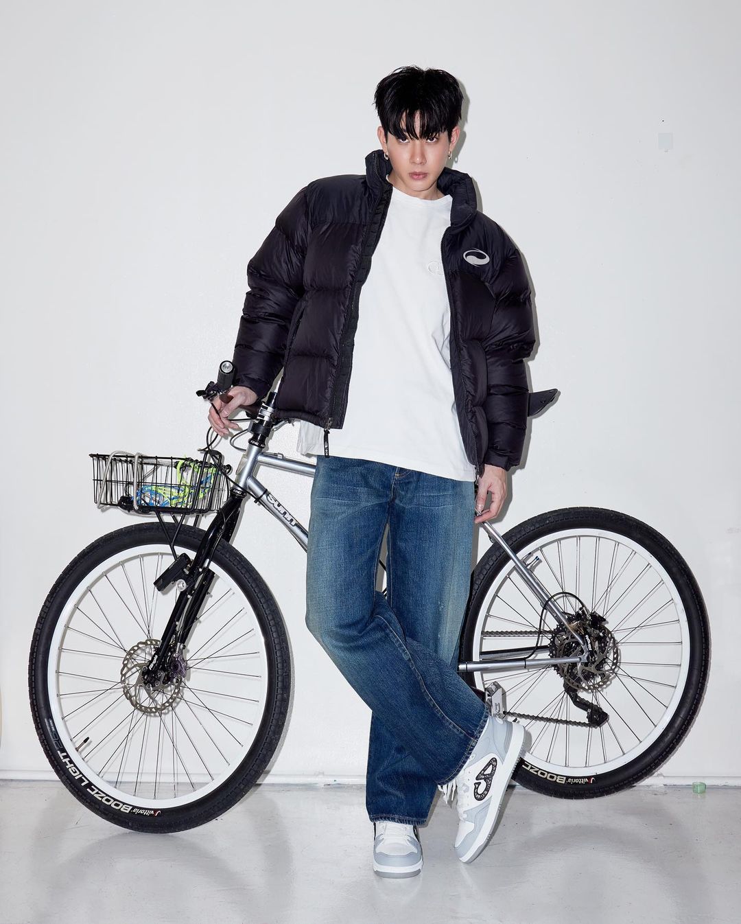 ออฟ - จุมพล อดุลกิตติพร