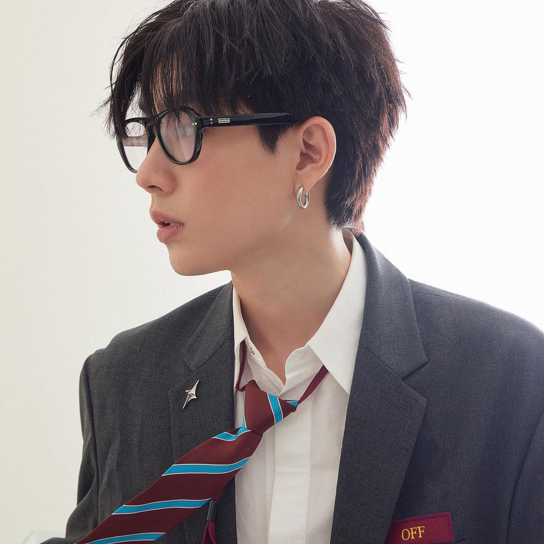 ออฟ - จุมพล อดุลกิตติพร