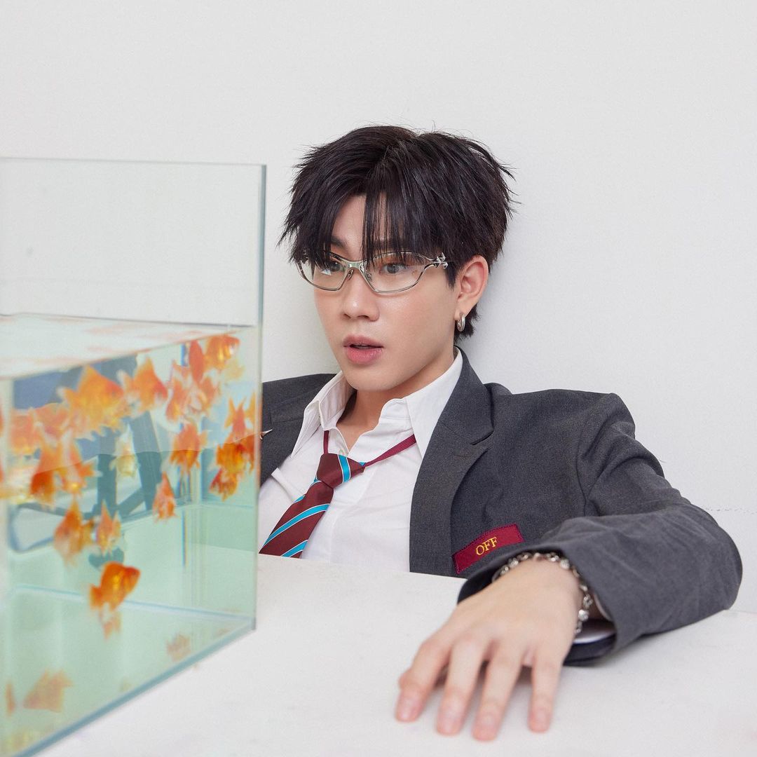 ออฟ - จุมพล อดุลกิตติพร