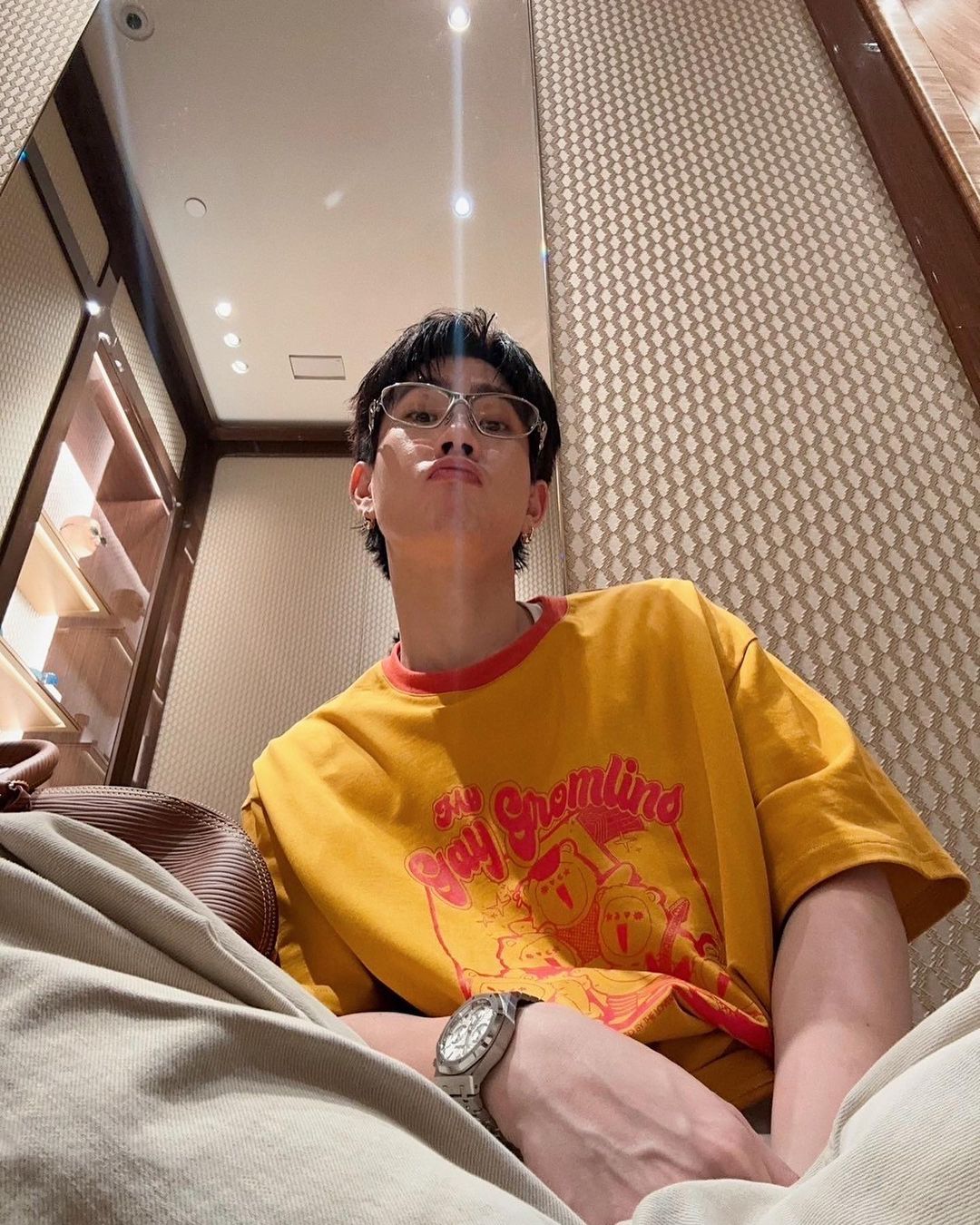 ออฟ - จุมพล อดุลกิตติพร