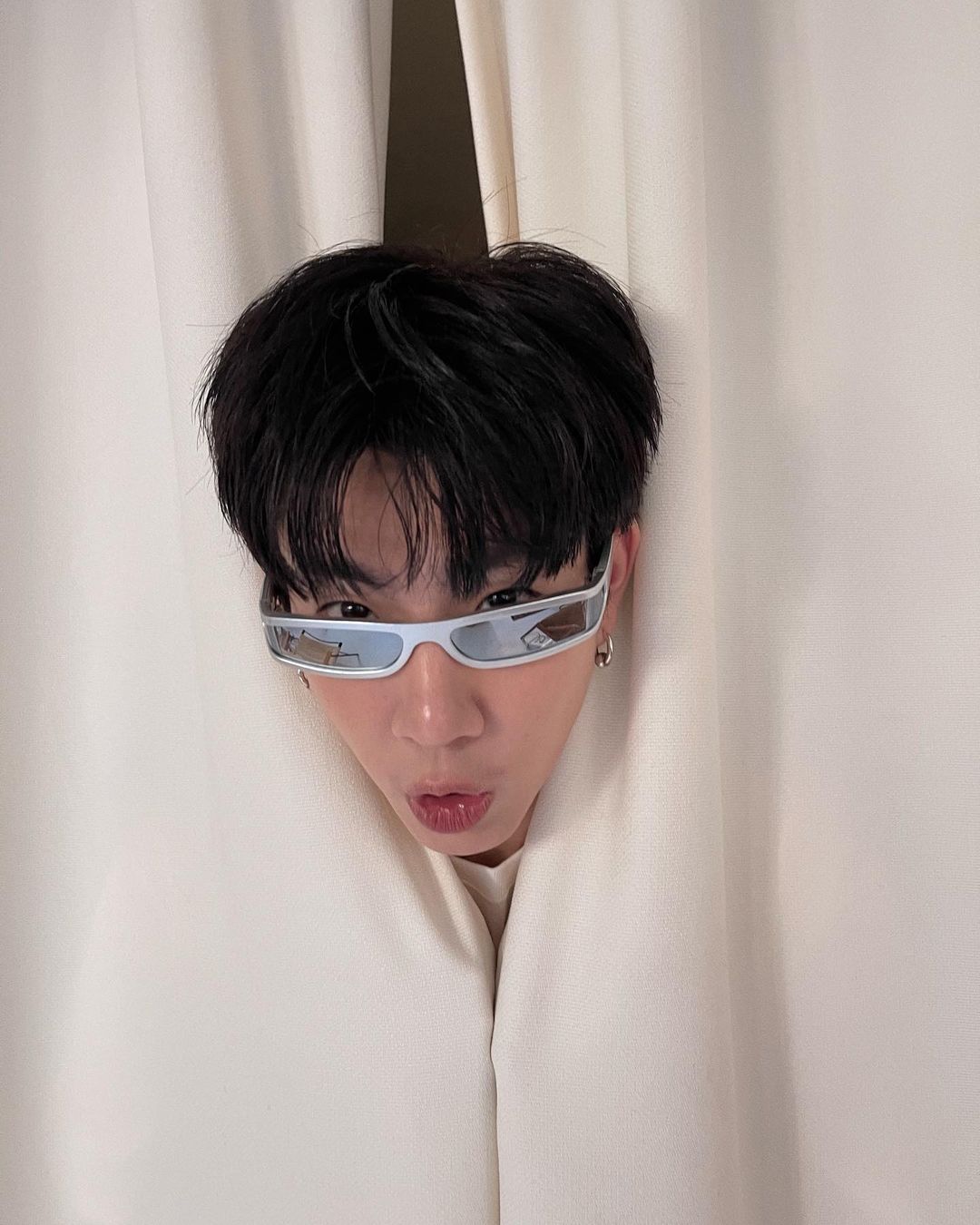 ออฟ - จุมพล อดุลกิตติพร