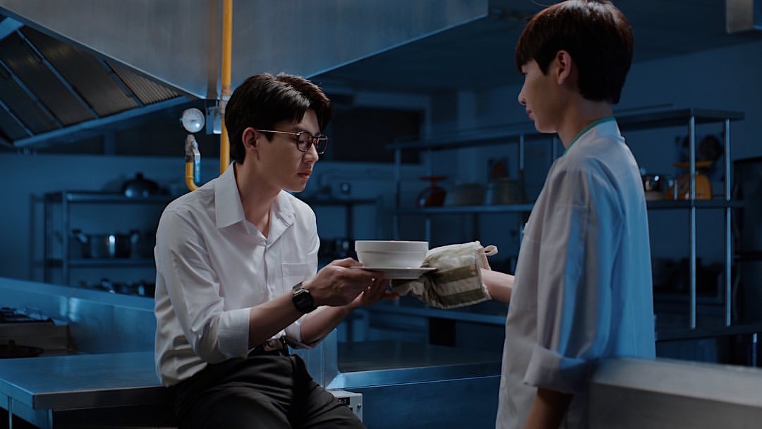 ออฟ - จุมพล อดุลกิตติพร