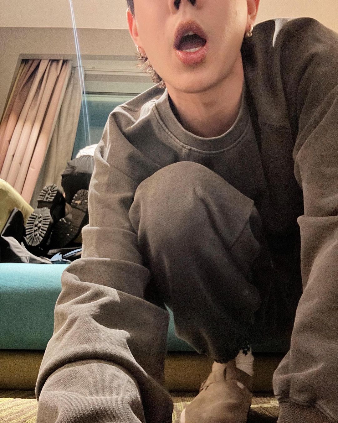 ออฟ - จุมพล อดุลกิตติพร