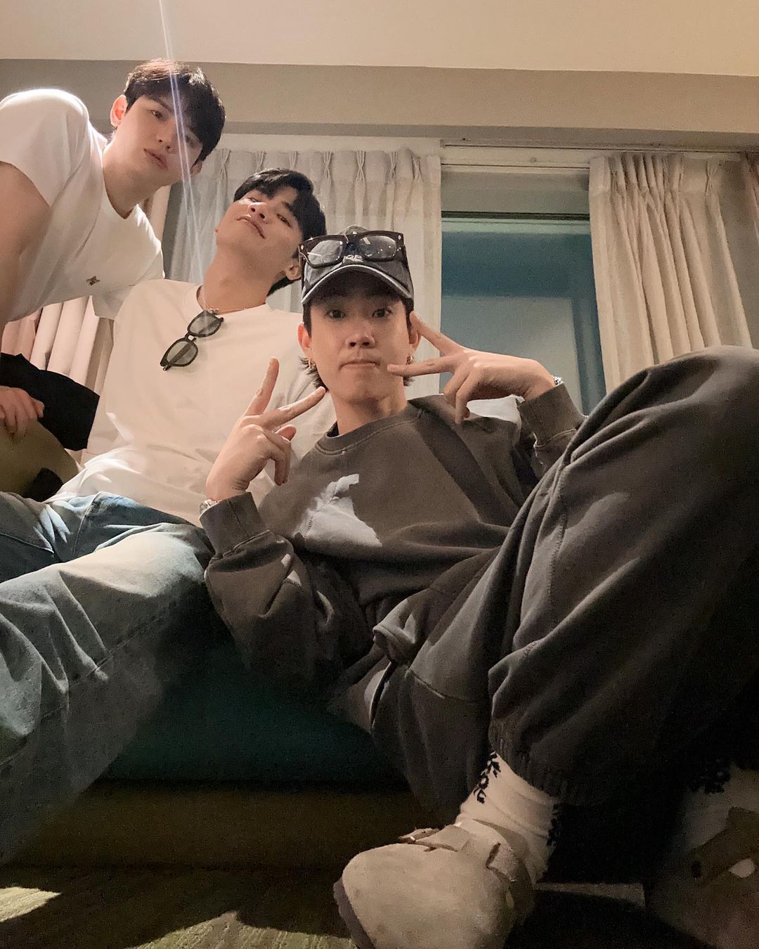 ออฟ - จุมพล อดุลกิตติพร