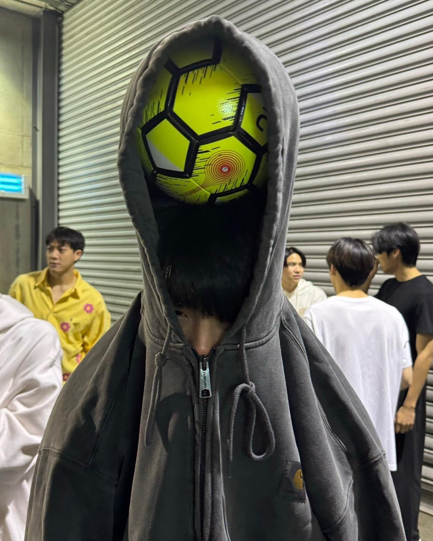 ออฟ - จุมพล อดุลกิตติพร