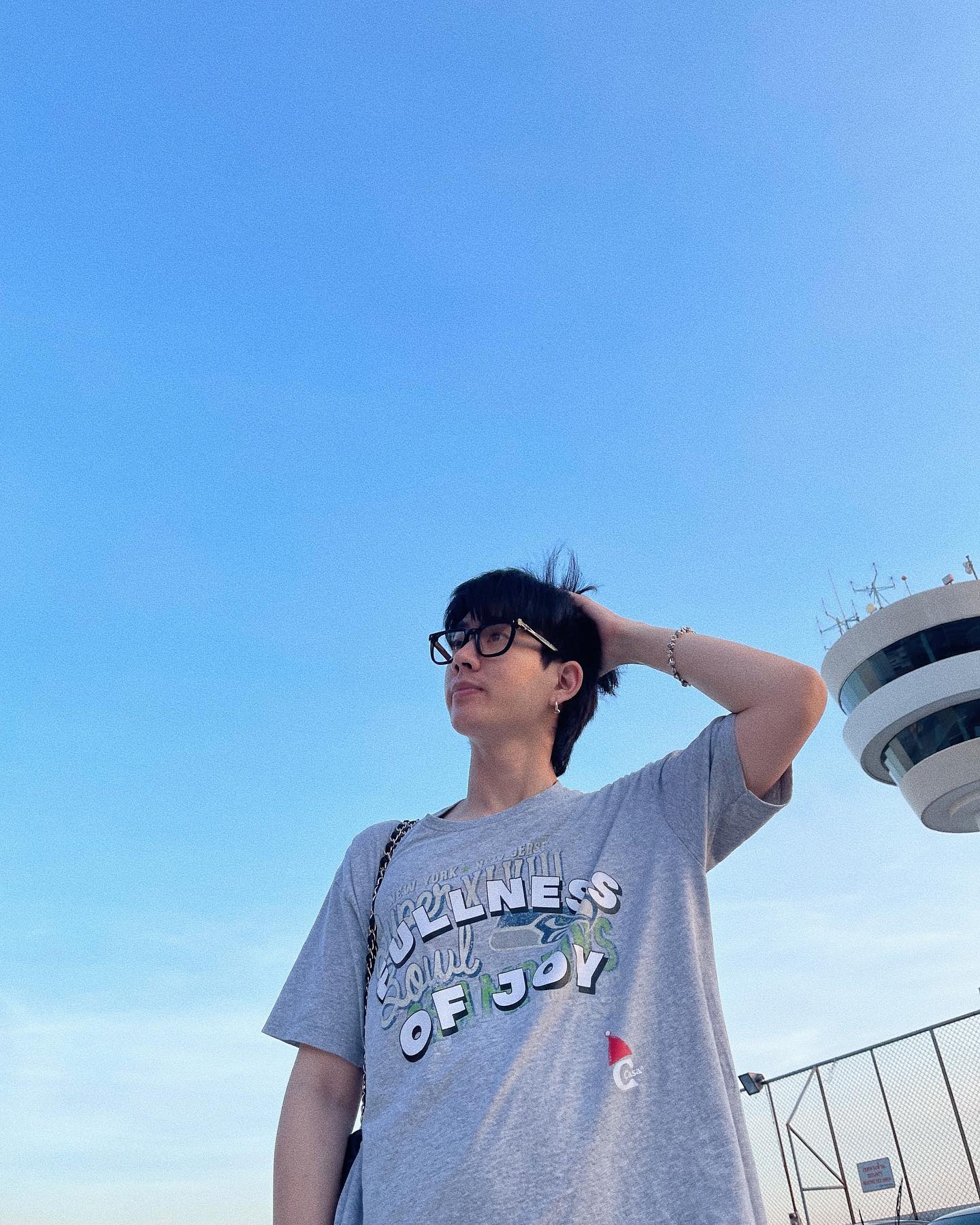 ออฟ - จุมพล อดุลกิตติพร