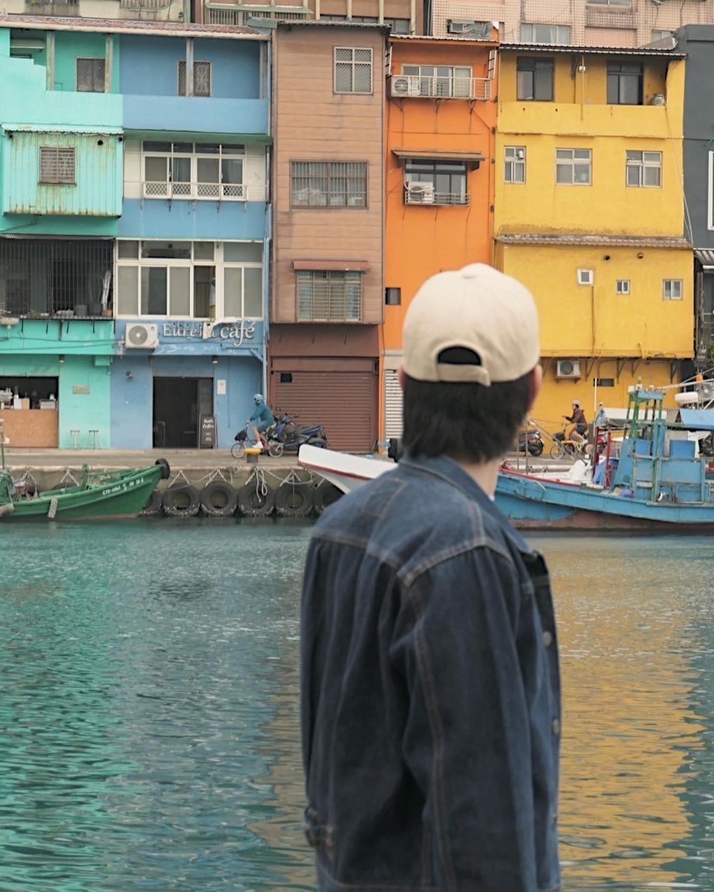 ออฟ - จุมพล อดุลกิตติพร