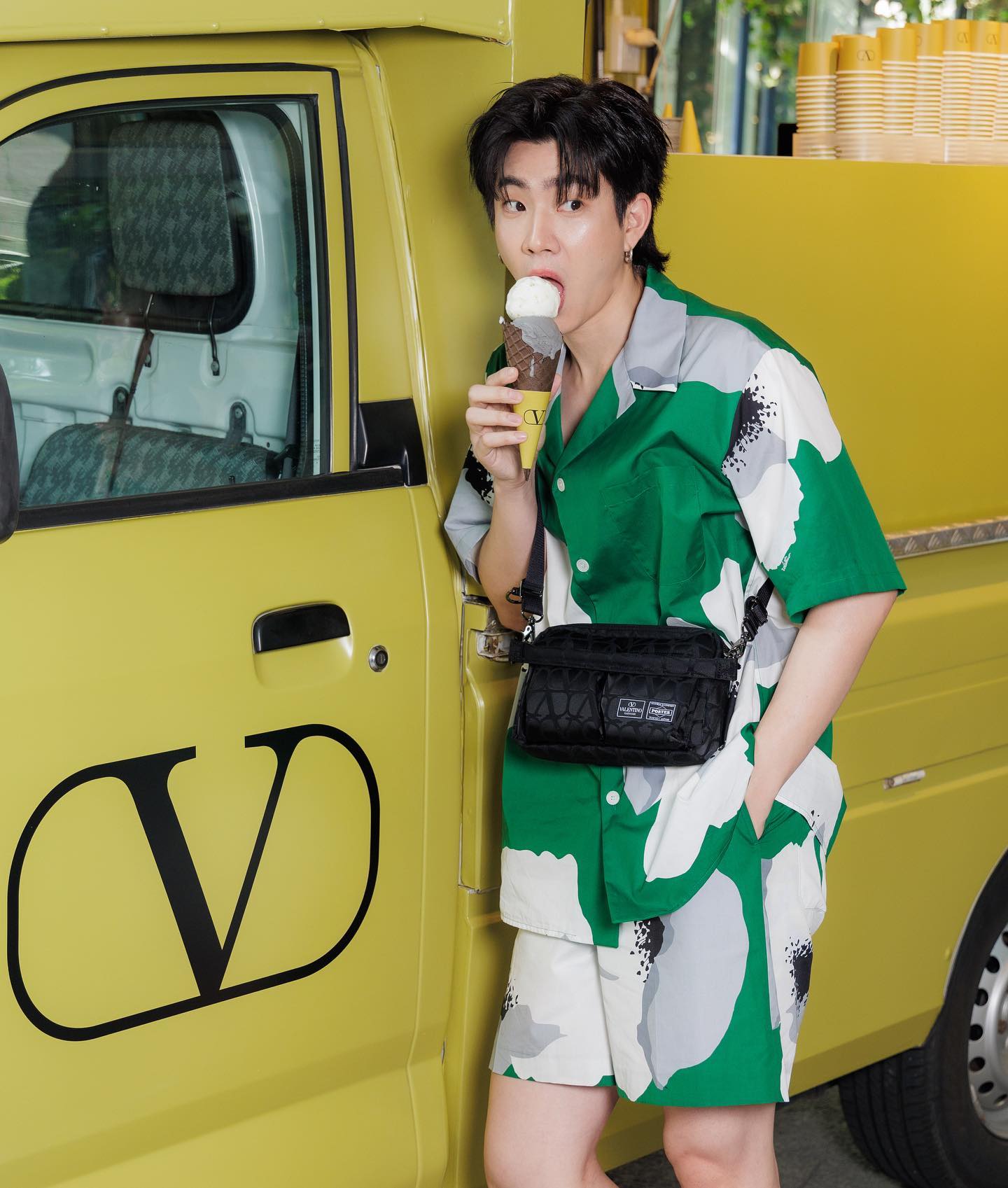 ออฟ - จุมพล อดุลกิตติพร