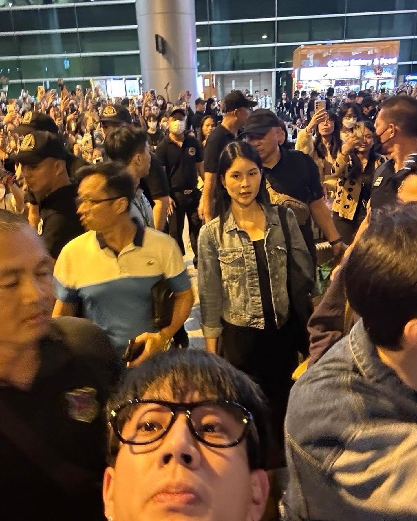 ออฟ - จุมพล อดุลกิตติพร