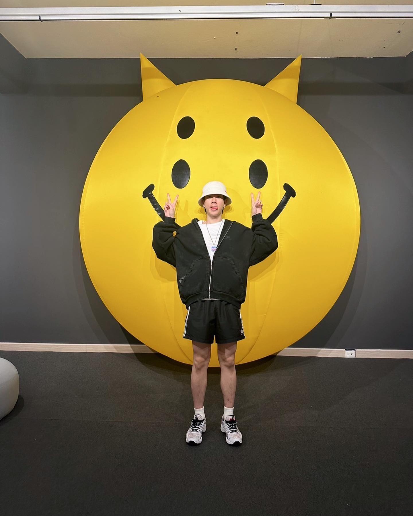 ออฟ - จุมพล อดุลกิตติพร