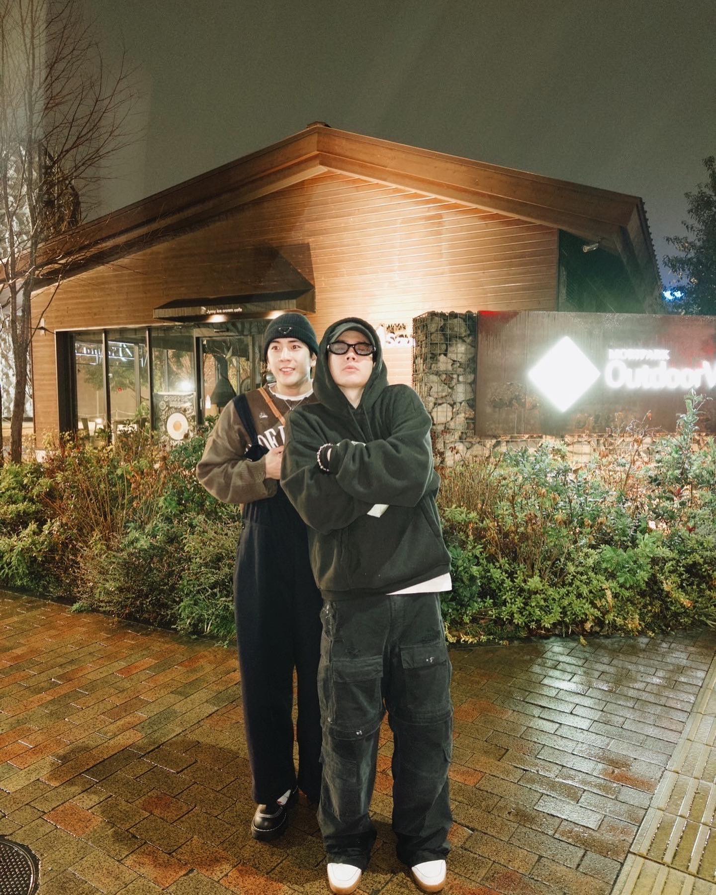 ออฟ - จุมพล อดุลกิตติพร